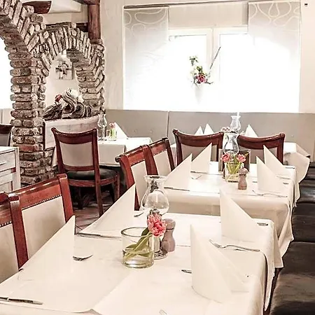 Hotel Langerfelder Hof 3*
