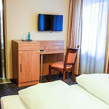 Hotel Langerfelder Hof 3*