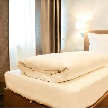 فندق Langerfelder Hof وبرتال