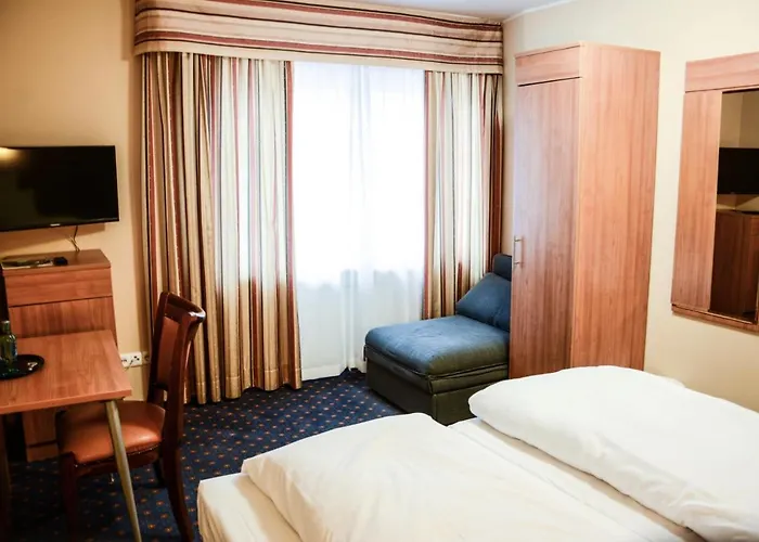 Langerfelder Hof Hotel 3*